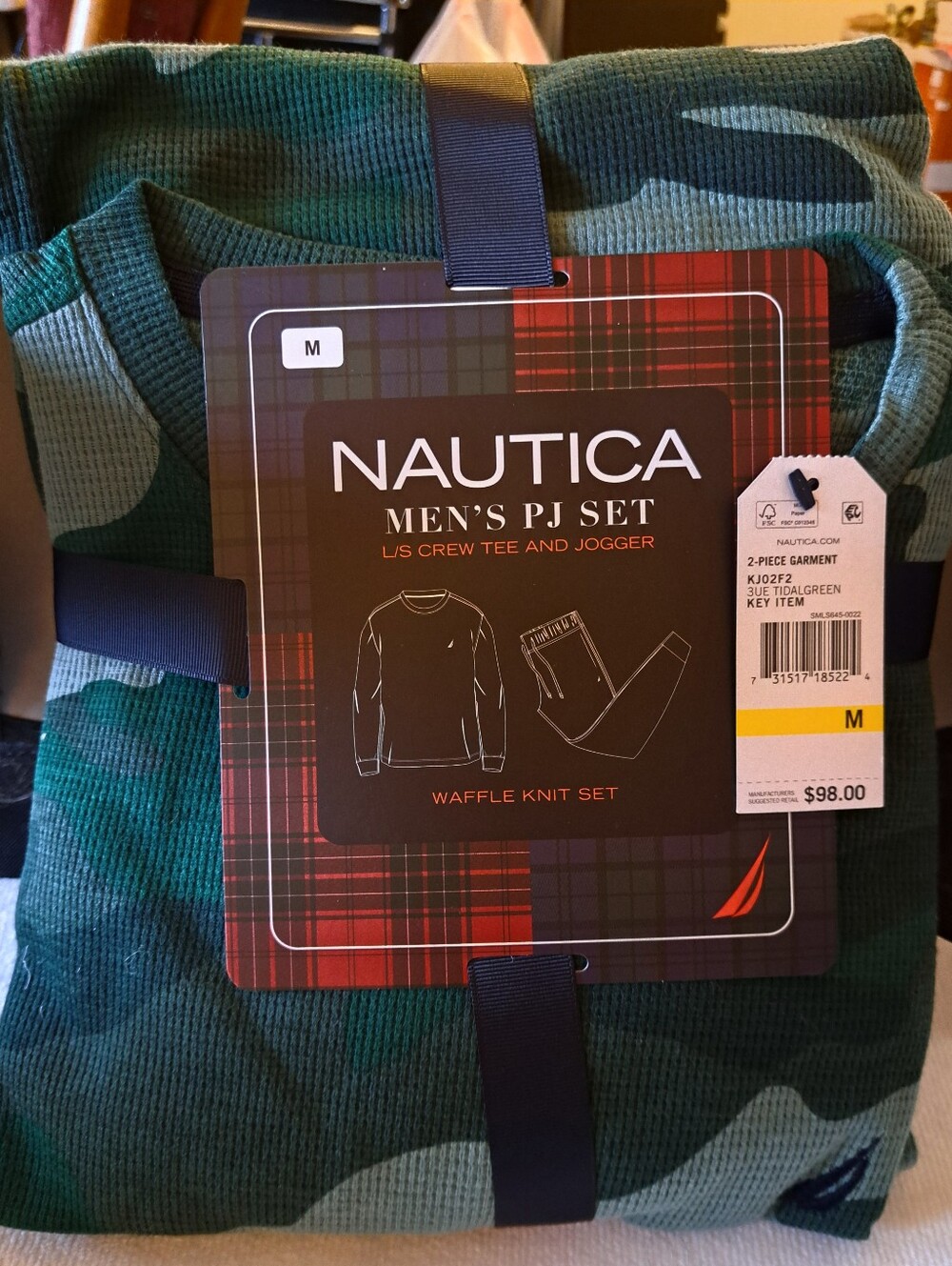 NAUTICA pajama set MEN'S BRAND NEW waffle knit CAMO size medium LONG PANTS & SLV